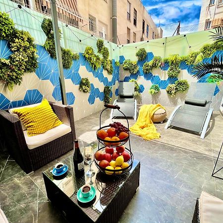 Elegante Apartamento Tres Colores Alicante Kültér fotó