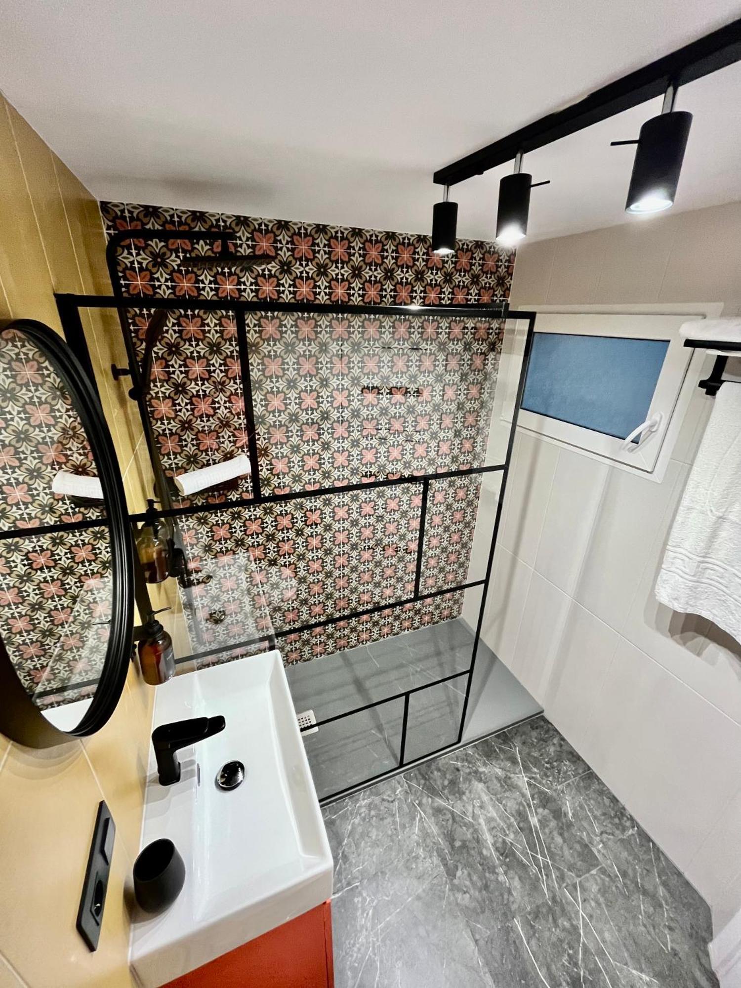 Elegante Apartamento Tres Colores Alicante Kültér fotó