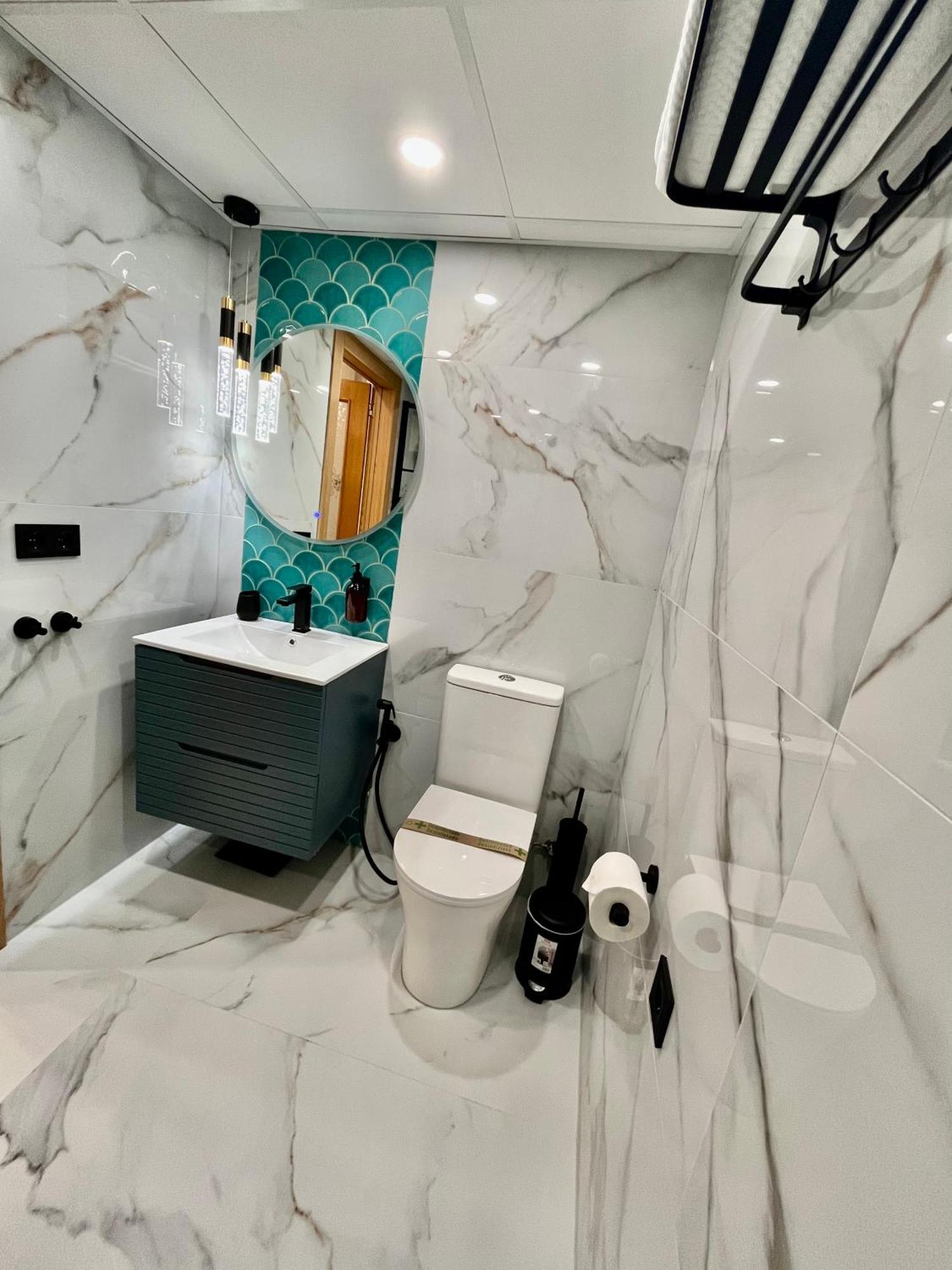 Elegante Apartamento Tres Colores Alicante Kültér fotó