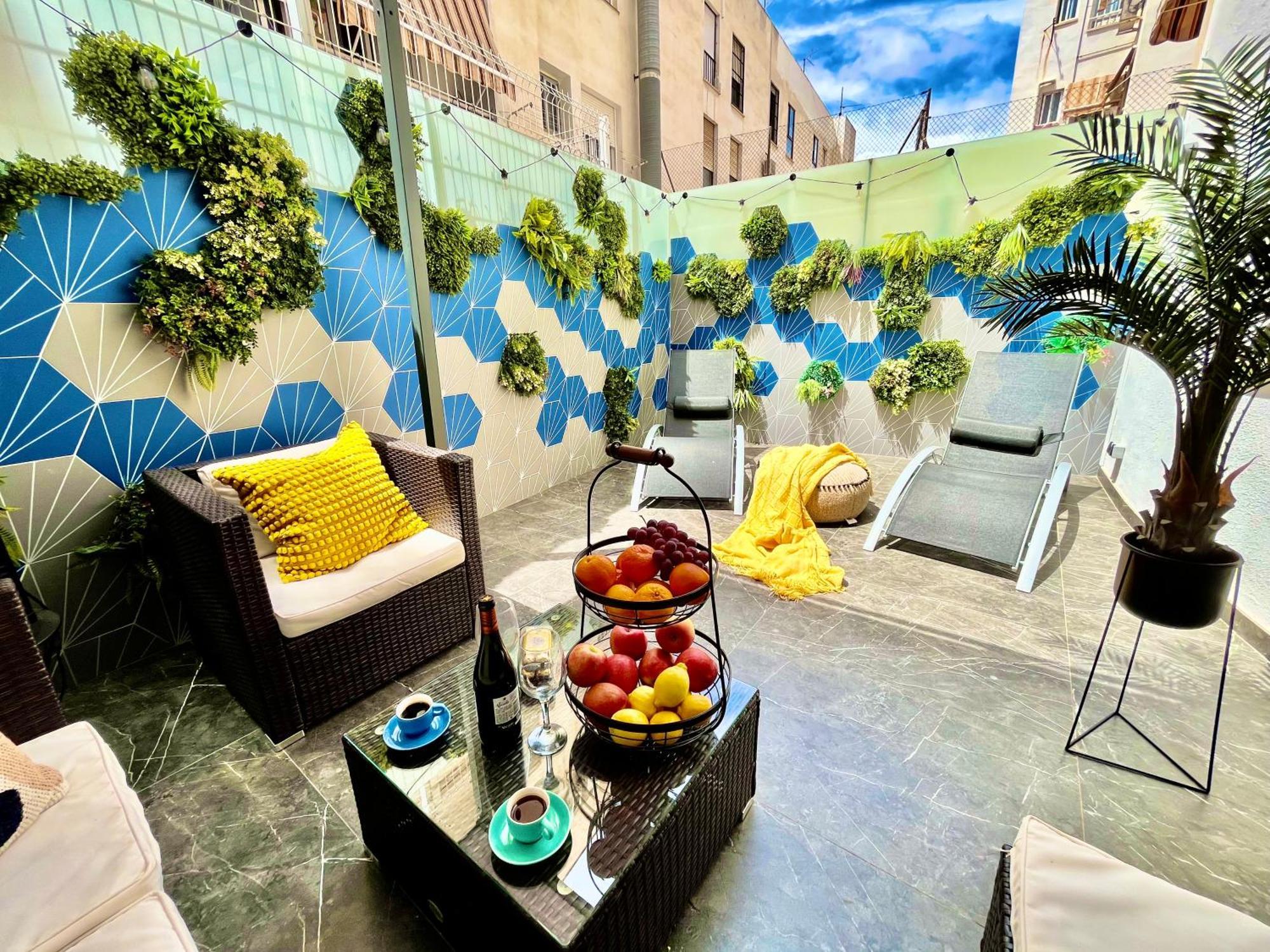 Elegante Apartamento Tres Colores Alicante Kültér fotó